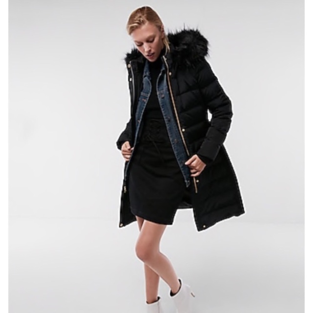 EXPRESS Long Black Belted Faux Fur Puffer Coat